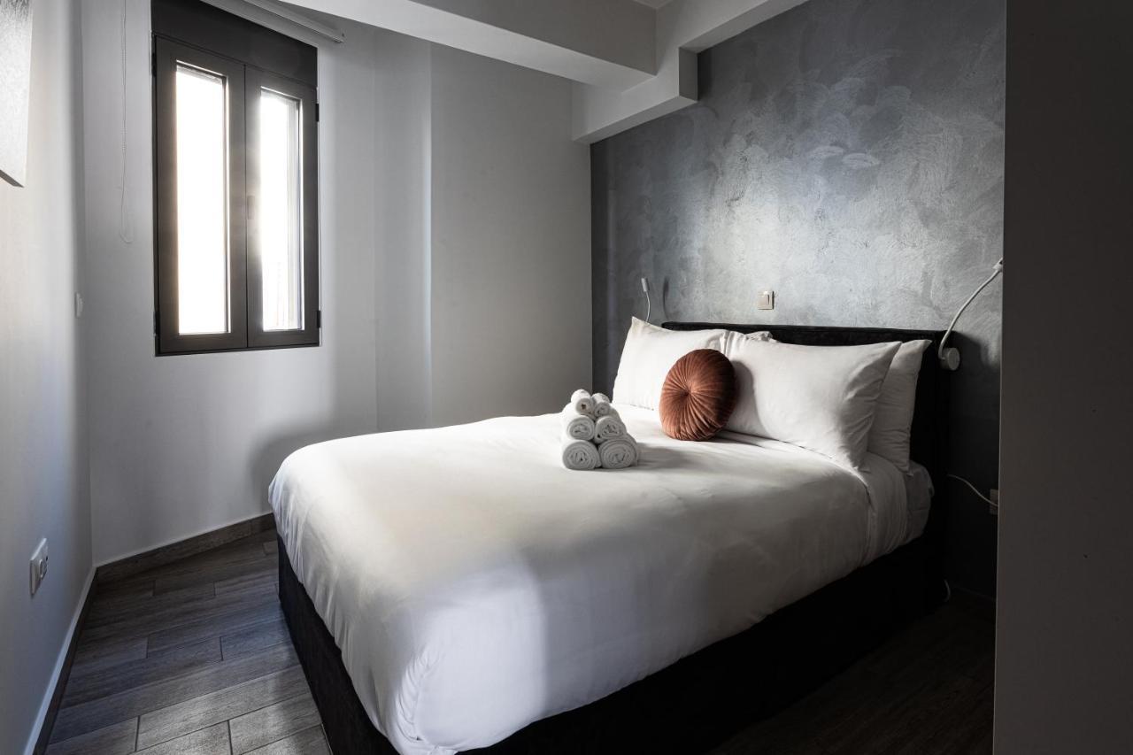 Hotel The Rooster'S Egg à Athènes Extérieur photo