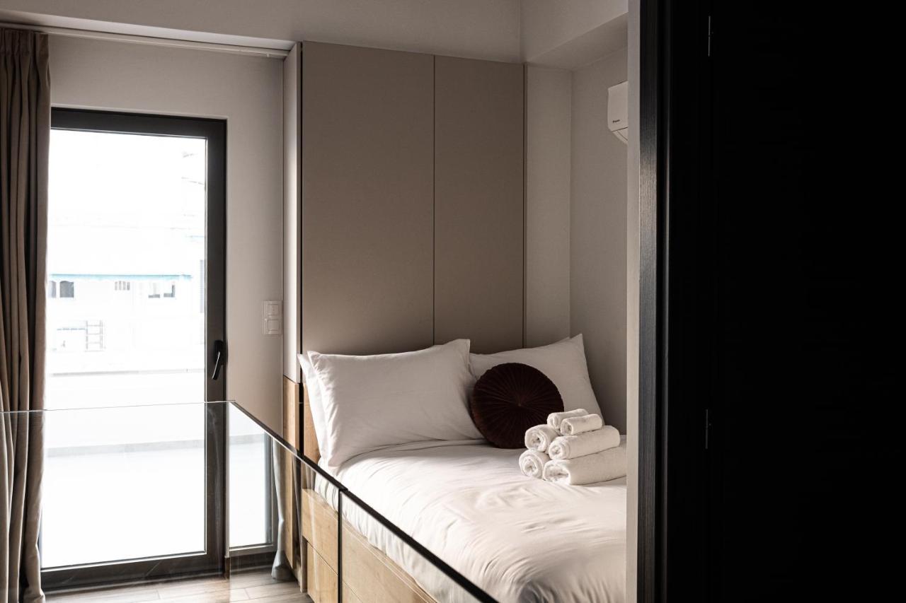 Hotel The Rooster'S Egg à Athènes Extérieur photo